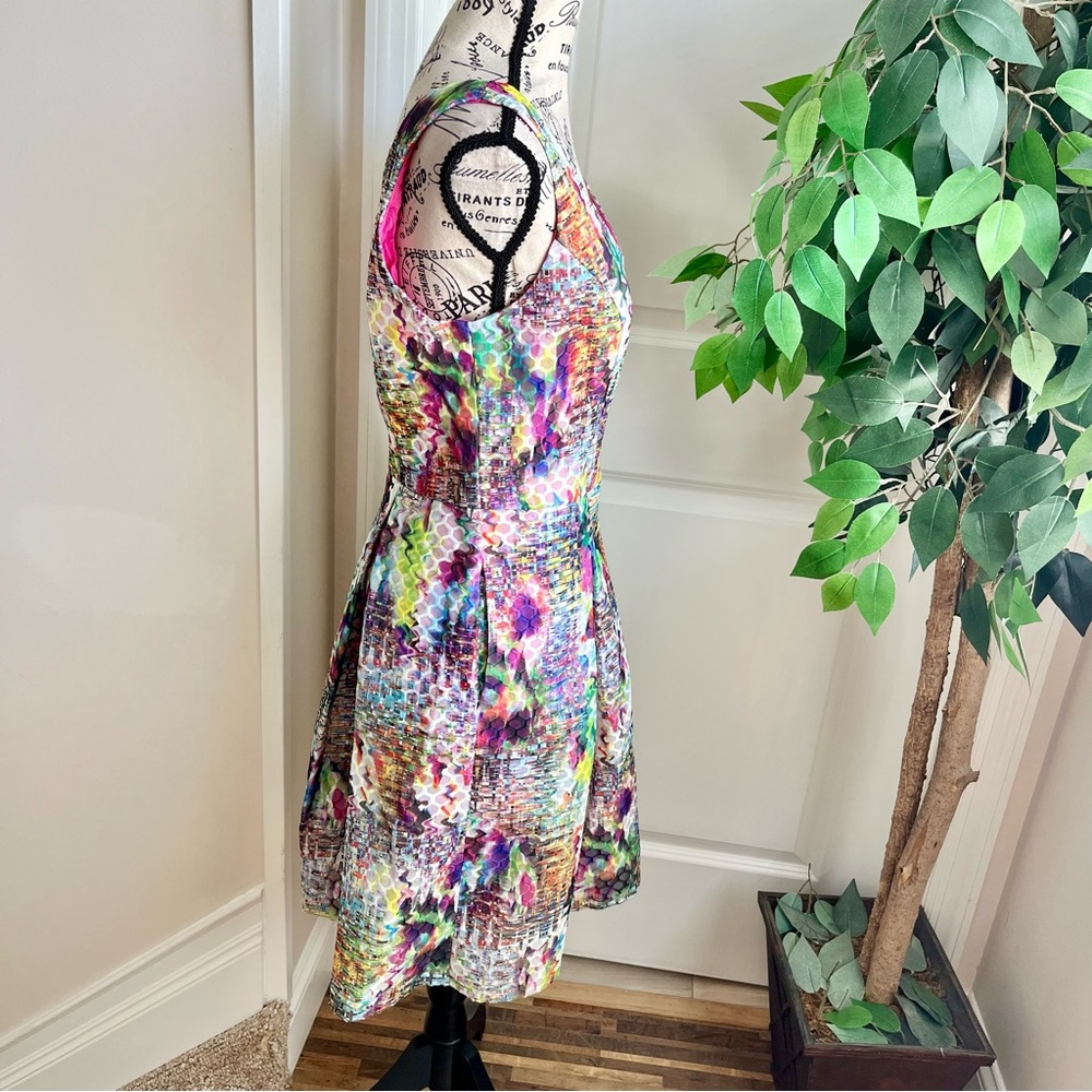 NY & Co Sleeveless Fit & Flare Art Print Dress Pink Sz 8P - Picture 7 of 16